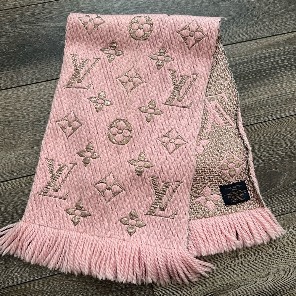Louis Vuitton Pink Wool Silk Logomania Shine Scarf